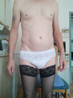 Älterer Mann sucht Mann der Spaß haben möchte 