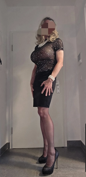 DWT Milf Sissy