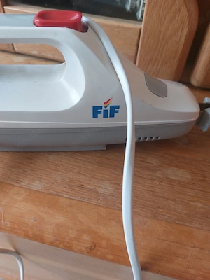Elektrisches Küchenmesser