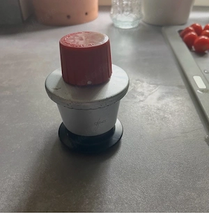 Gasflasche Spanien mit Adapter wenig gebraucht. Bild 2