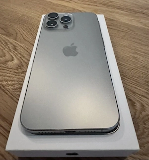 ipfone 15 pro max  258 mg  Bild 2