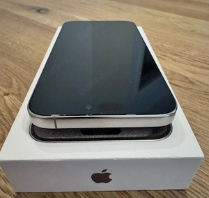 ipfone 15 pro max  258 mg  Bild 4