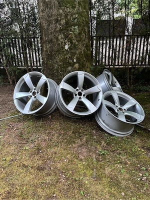 Original Audi RS5 Rotor Felgen 20 Zoll - nur kurz gefahren