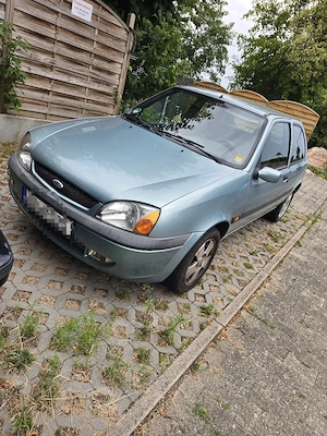 Ford Fiesta MK4 fahrbereit, Bastlerfahrzeug, TÜV abgelaufen. Bild 5