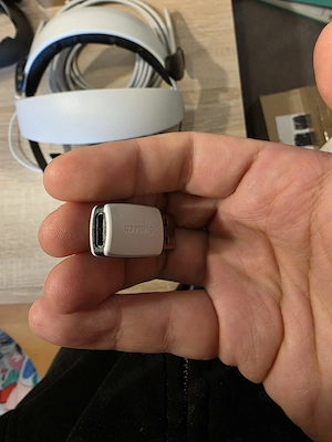   Meta Quest 3   VR Brille mit Akku-Pack & Zubehör OVP Bild 4