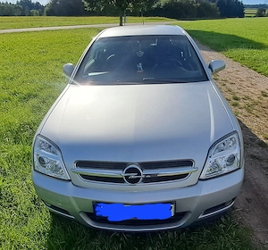 Opel Vectra  dringend wegen Platzmangel zu verkaufen  super Zustand für sein Alter 