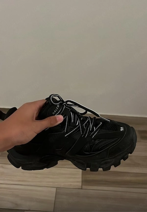 Balenciaga Tracks gr.39