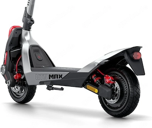 Navee UT5 Max All-Terrain-Elektroroller für Erwachsene, 2400 W, 50 km h, 100 km Reichweite