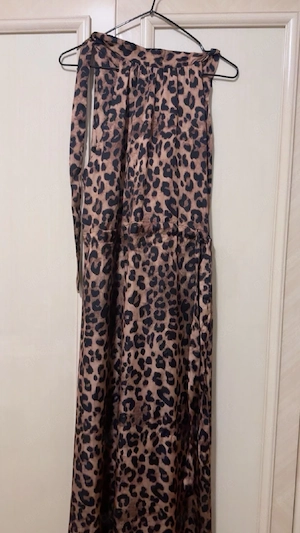 Schönes langes Kleid im Leoparden-Look (Gr. M)5