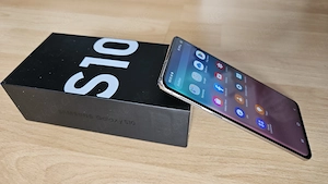 Samsung Galaxy S10 weiß Bild 3
