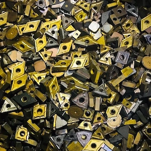 Hartmetallbohrer und -wendeschneidplatten (hochwertiges Hartmetall   Nachschleifservice)