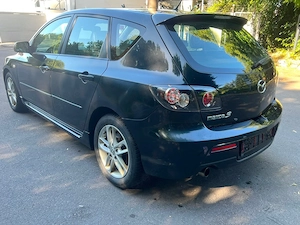 Mazda 3, 2,0  Sport  11 2007  TÜV bis 11 2026 Bild 3