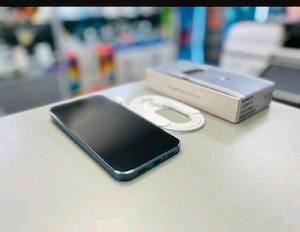 Google Pixel 10 Pro XL 5G 256 Go - 16 Go, comme neuf, en parfait état... Bild 4
