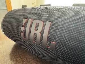 jbl charge 6 lautsprecher
