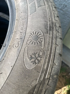 2x205 65R16C 108 105 Allwetter Pirelli  Bild 2