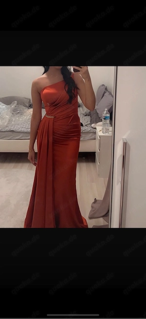 Abendkleid Satin