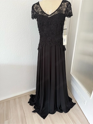 Abendkleid neu mit Etikett