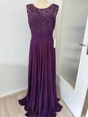 Abendkleid neu mit Etikett