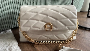 Aigner Etienne Aigner Handtasche Maggie M weiss gold 