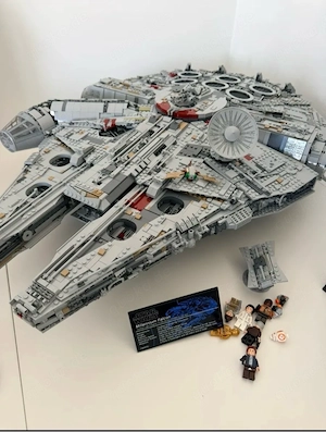 Lego millenium falke 