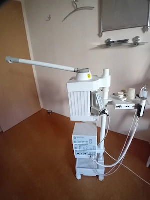 Bedampfungsstation (IONTO COMED) mit VAC-Spray-, Herb- , Peelingmodulen auf Stativ