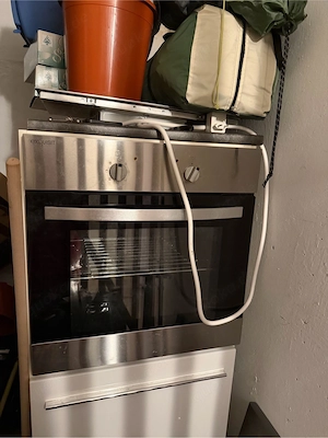 Backofen mit Induktionskochfeld