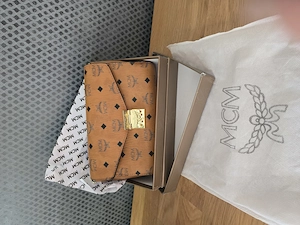 Tasche ähnlich MCM