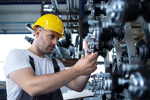 Schlosser Mechaniker (m w d) - Tübingen