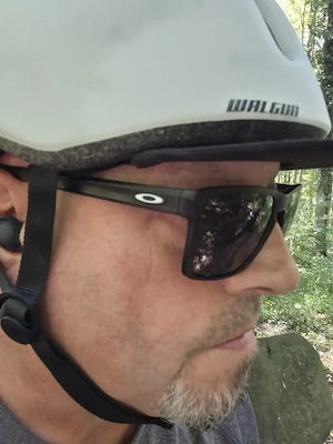 Netter Mann(50) sucht nettes , gerne auch molliges Pärchen. Radtour +