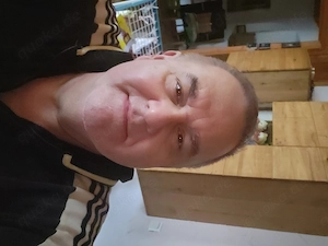 Junge nette Frau zum Verwöhnen gesucht 