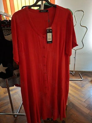 Geschäftsauflösung Damen Bekleidung Größen ab 44-58 