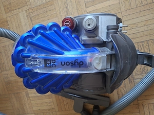 Dyson Staubsauger DC 32