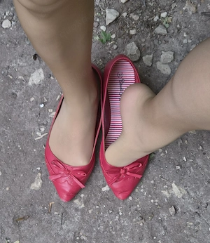Nylons und Schuhe