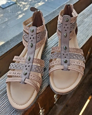 Schöne Hohe Riemchen Sandalen Gr. 44 brauntöne EASY STREET Bild 3