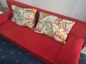 Rotes Sofa