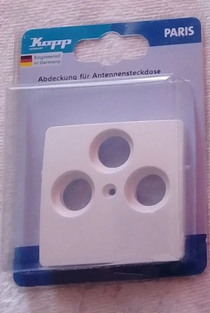 Kopp Antenne Abdeckung mit 3 Anschlüsse arktisweiß