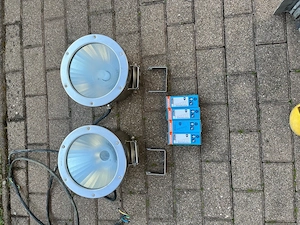 Unterwasserscheinwerfer