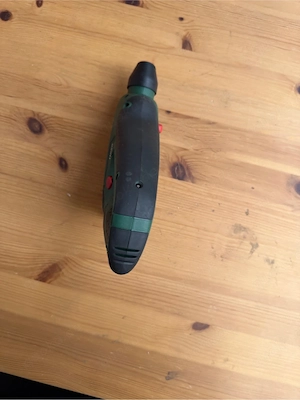 Bosch Uneo Akku-Bohrhammer   Kompakt & Kraftvoll