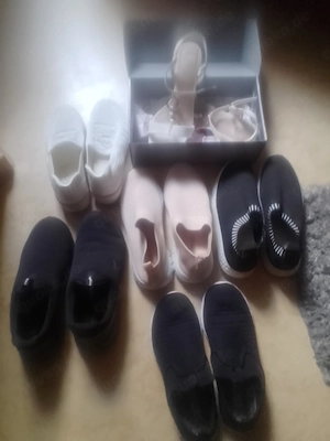 Schuhe, nicht öfter als 1 mal getragen