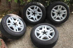 Mercedes Felge Alu mit Pirelli Cinturato P7 2255r16  Reifen Räder Kompletträder
