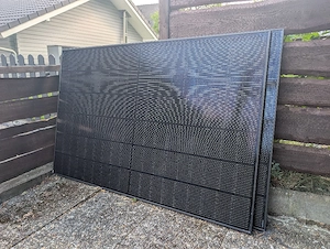 Anker SOLIX Balkonkraftwerk 820 W mit Speicher (unbenutzt)