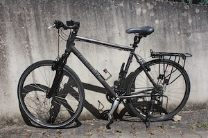 CUBE CT Overland  -  Trecking    Cross-Bike