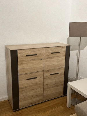     Modernes Highboard   Kommode in Holzoptik mit viel Stauraum