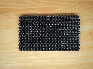 handgefertigte Clutch aus schwarzen Glas-Kristallen