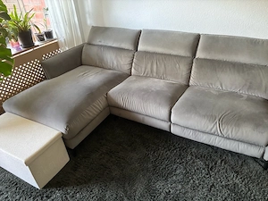 HEDY Ecksofa mit elektrischer Relaxfunktion, Kopfteil verstellbar, USB-Port