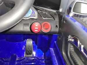 Kinder Elektroauto
