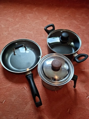 2 Töpfe und 1 Bratpfanne Teflon