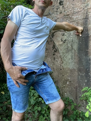 2 Männer suchen eine Frau für dreier MMF