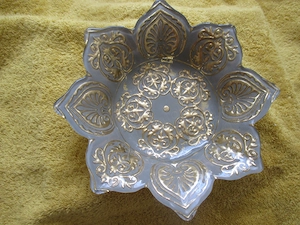 VINTAGE Bohem  Barock Rokoko Style Ornamente Stern Glas Schale Schüssel hell- grau gold
