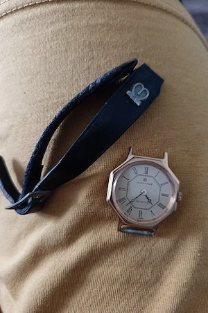 Junghans Quartz Armbanduhr